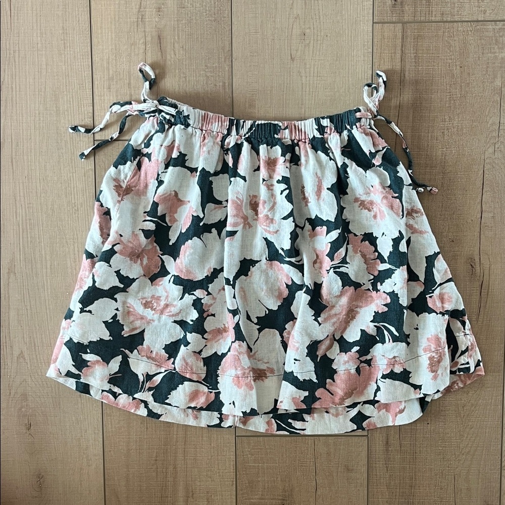 Abercrombie & Fitch Floral A-Line Mini Skirt